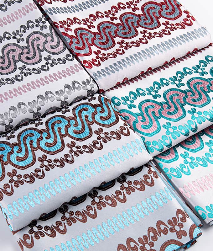 Kain Jacquard Poliester Bertekstur 3D Berbentuk S untuk Sarung