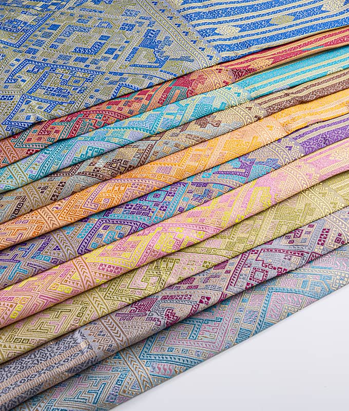 Kain Jacquard Poliester Berongga untuk Sarung Tradisional Laos